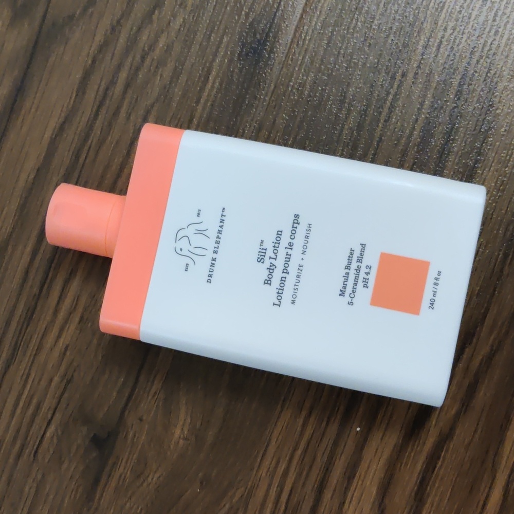 New Original Drunk Elephant Sili Body Lotion